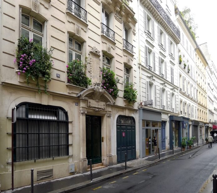 Rue de Verneuil